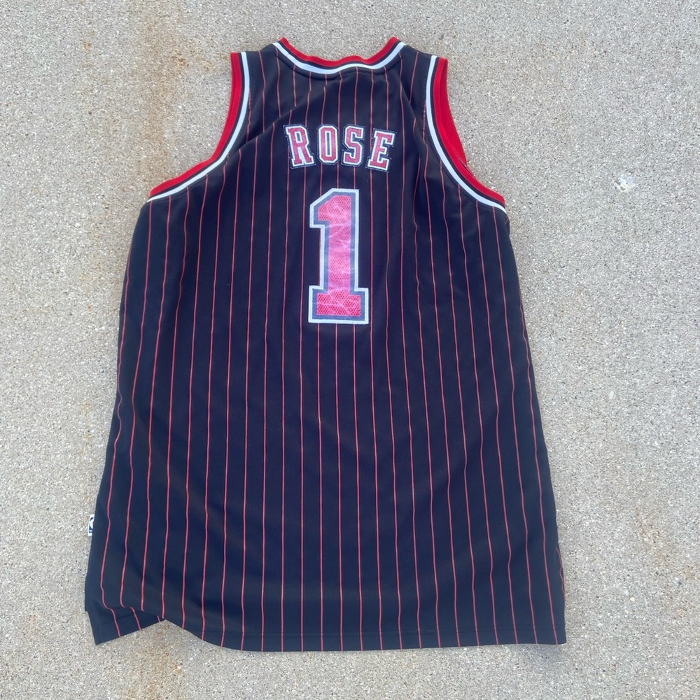 Adidas Hardwood Classics Derrick Rose 1995-1996 Pinstripe Jersey